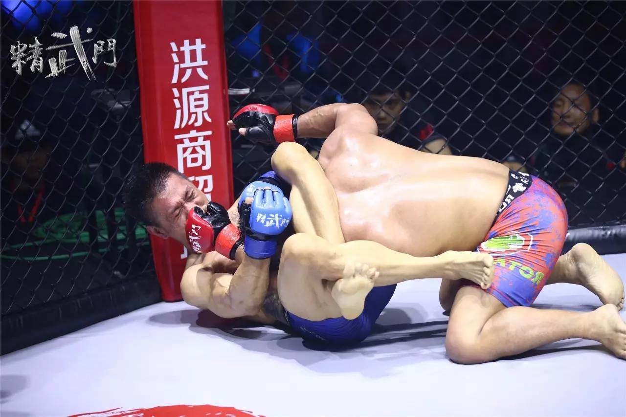 九游娱乐APP-关于表现优异引发热议！，费德勒在TL比赛中反败为胜赛场气氛高涨的信息