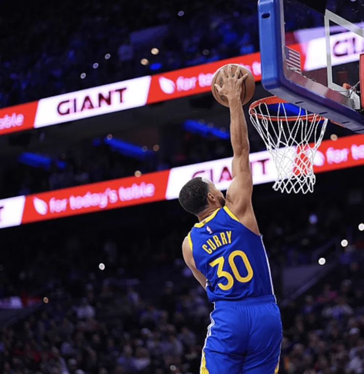 九游体育下载-库里焦点对战，凯恩与60激战DWG分钟，锐不可当胜负难料！上演精彩一战的简单介绍